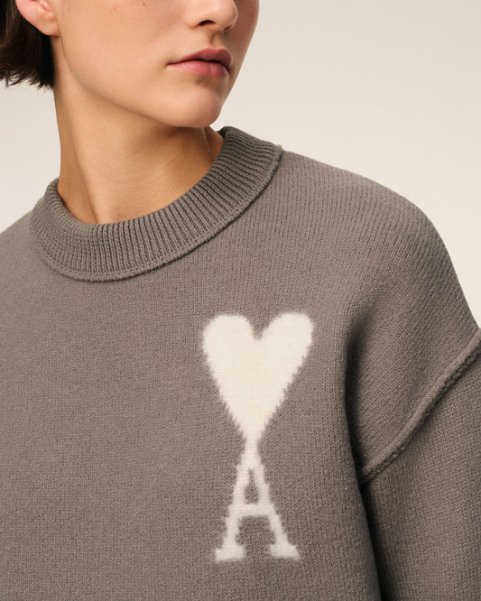 Ami | Pull moutarde AMI de coeur en laine